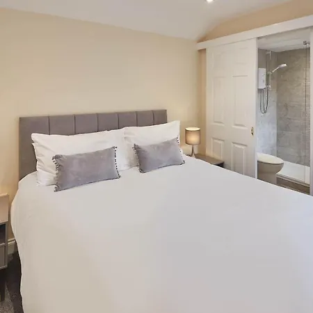 Host & - The At Bagdale Hall * Whitby